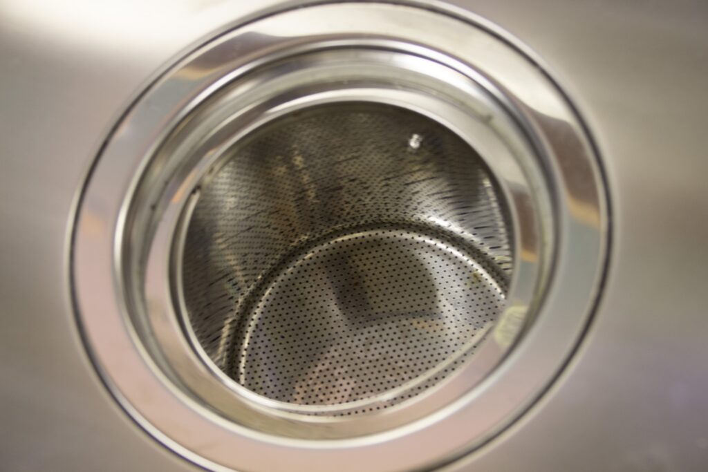 キッチン 排水溝 掃除 ハイター